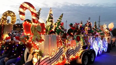 Brunswick Christmas Parade. Photo of Christmas Parade Float