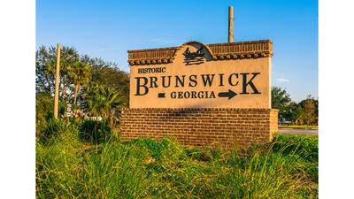 photo of Brunswick welcome sign