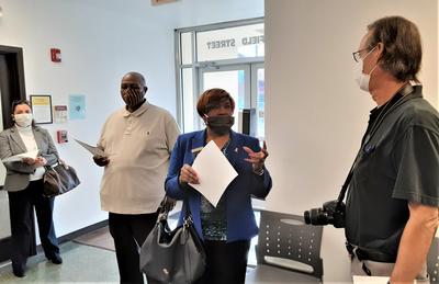 R to L: Brunswick News reporter Gordon Jackson, Regina McDuffie, Allen Booker and Monica Hardin